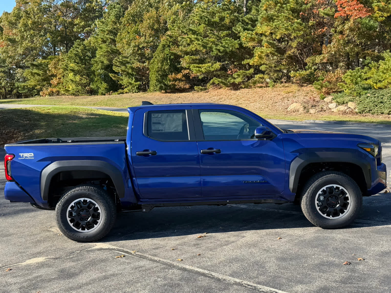 2025 Toyota Tacoma TRD Off-Road