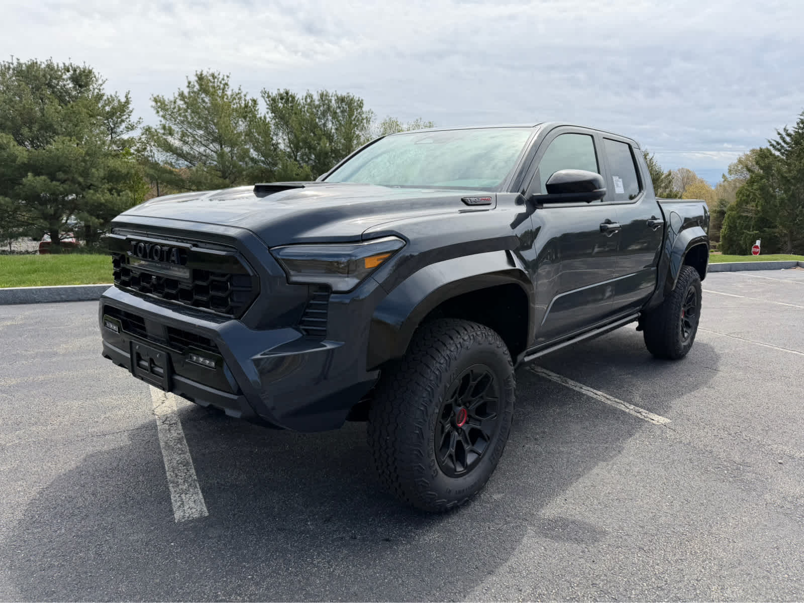 2026 Toyota Tacoma i-FORCE MAX Tacoma TRD Pro
