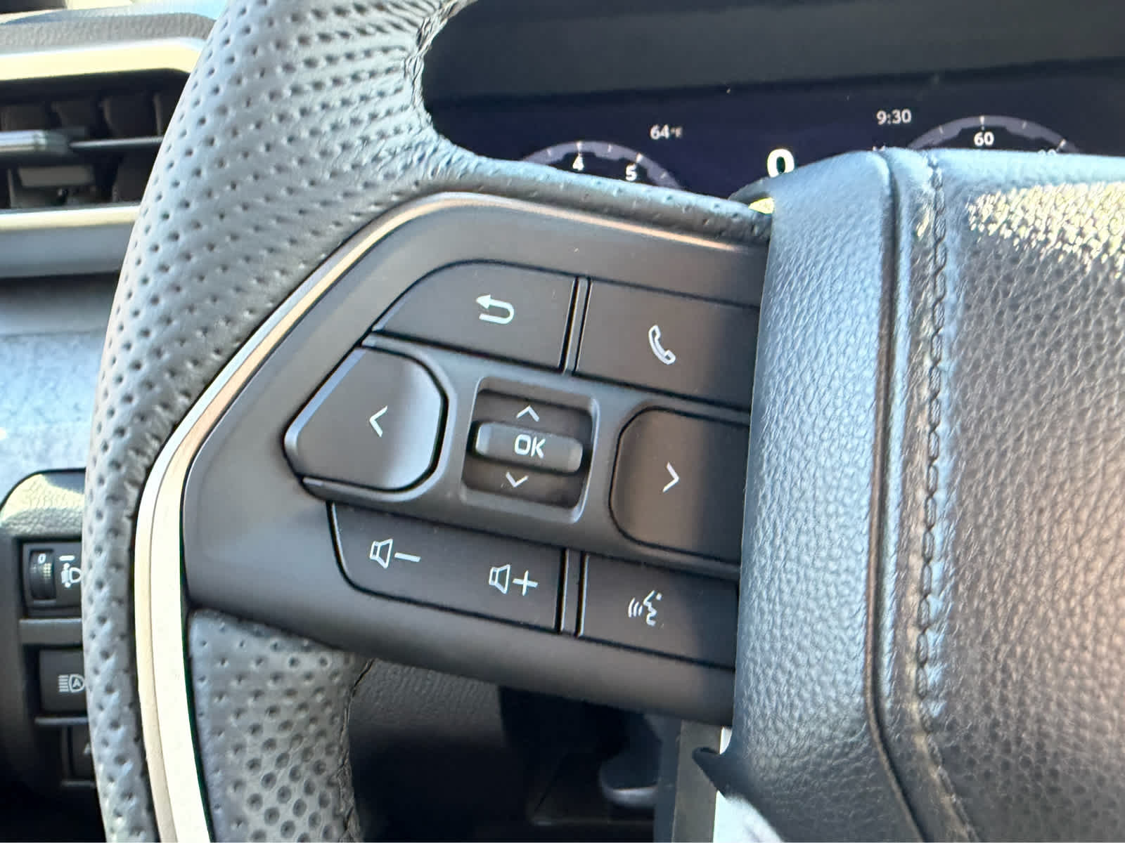 2025 Toyota Tacoma i-FORCE MAX Tacoma Trailhunter