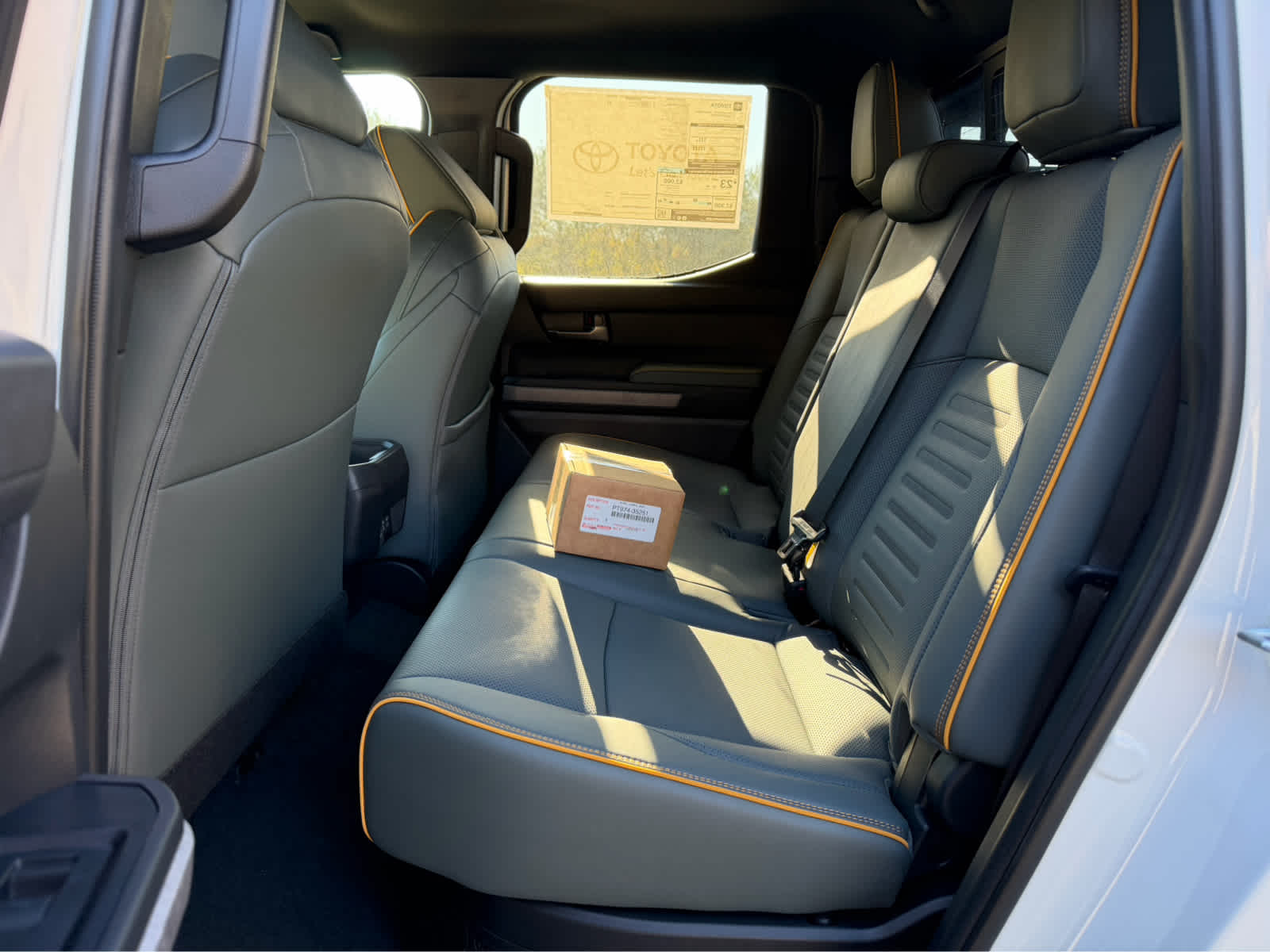 2025 Toyota Tacoma i-FORCE MAX Tacoma Trailhunter