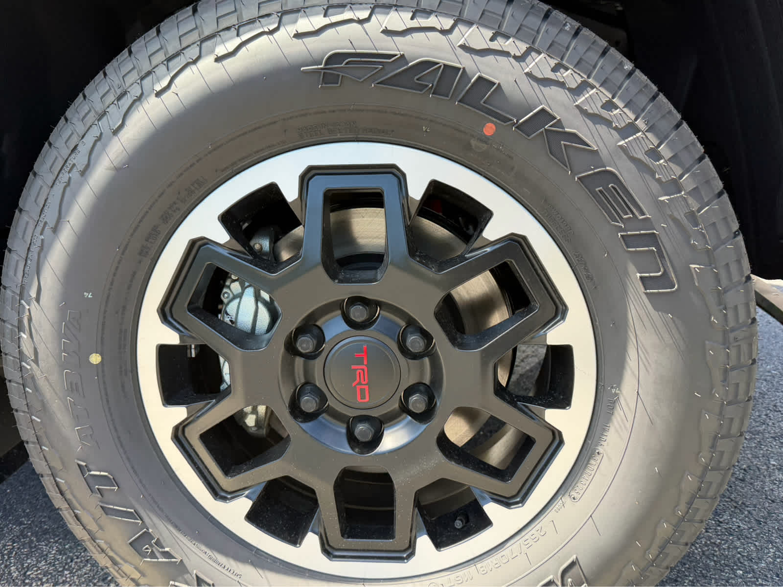 2026 Toyota Tacoma i-FORCE MAX Tacoma TRD Off-Road