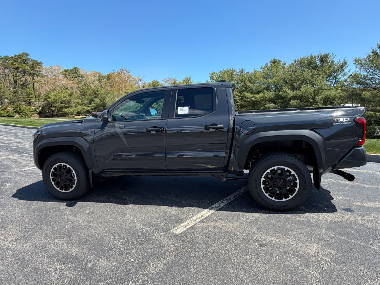 2026 Toyota Tacoma i-FORCE MAX Tacoma TRD Off-Road