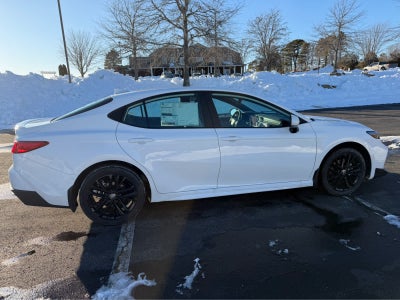 2026 Toyota Camry SE AWD