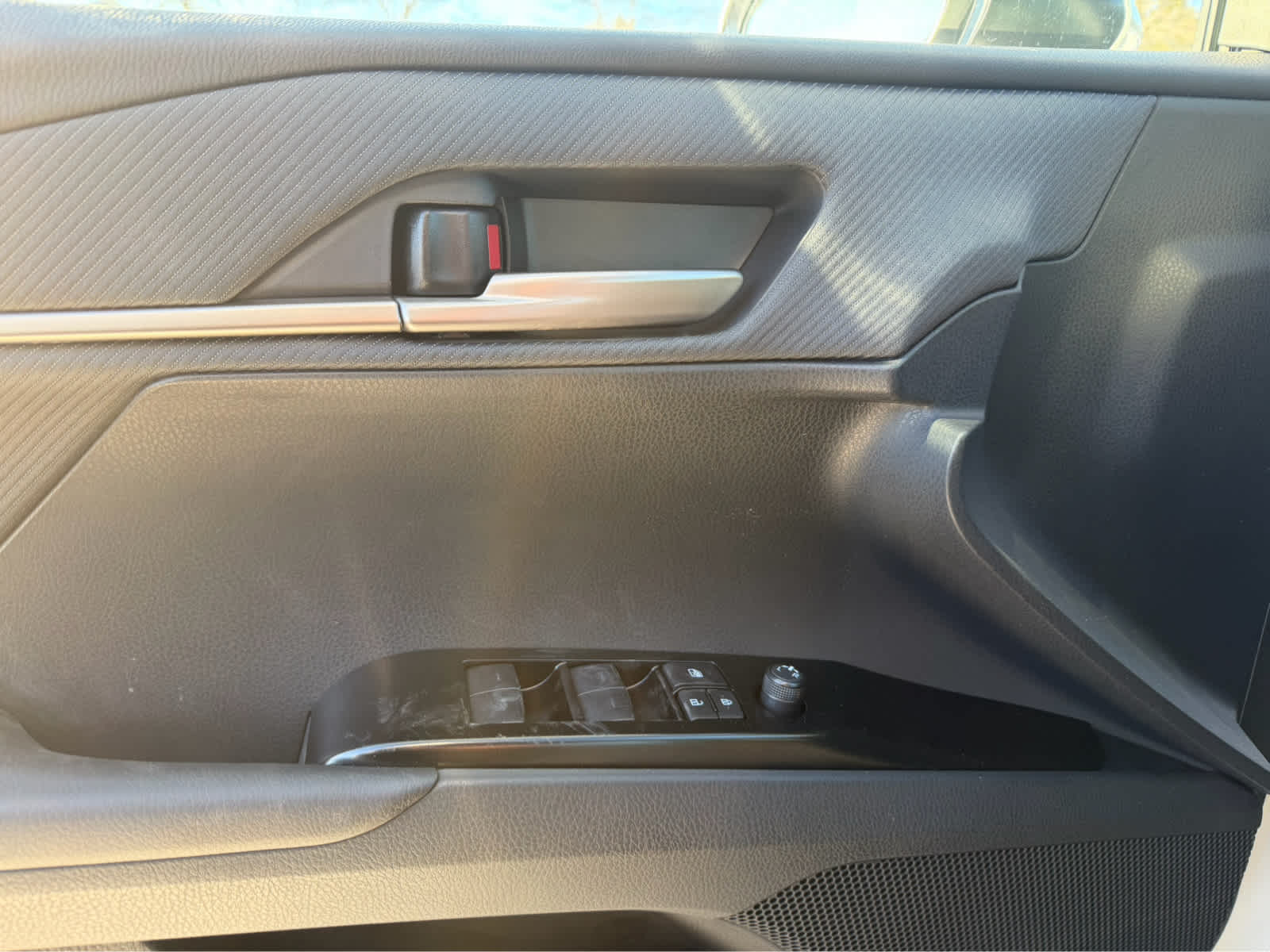 2026 Toyota Camry SE AWD