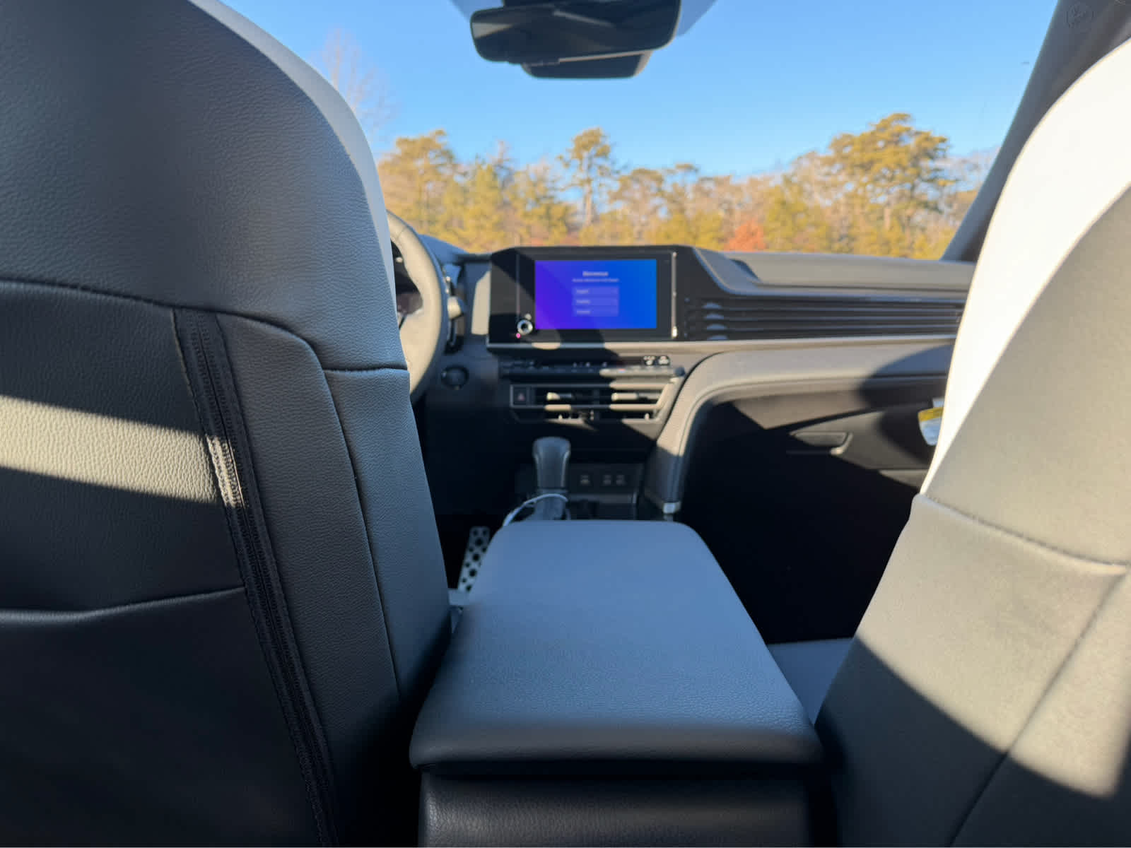 2026 Toyota Camry SE AWD