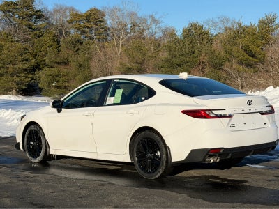 2026 Toyota Camry SE AWD