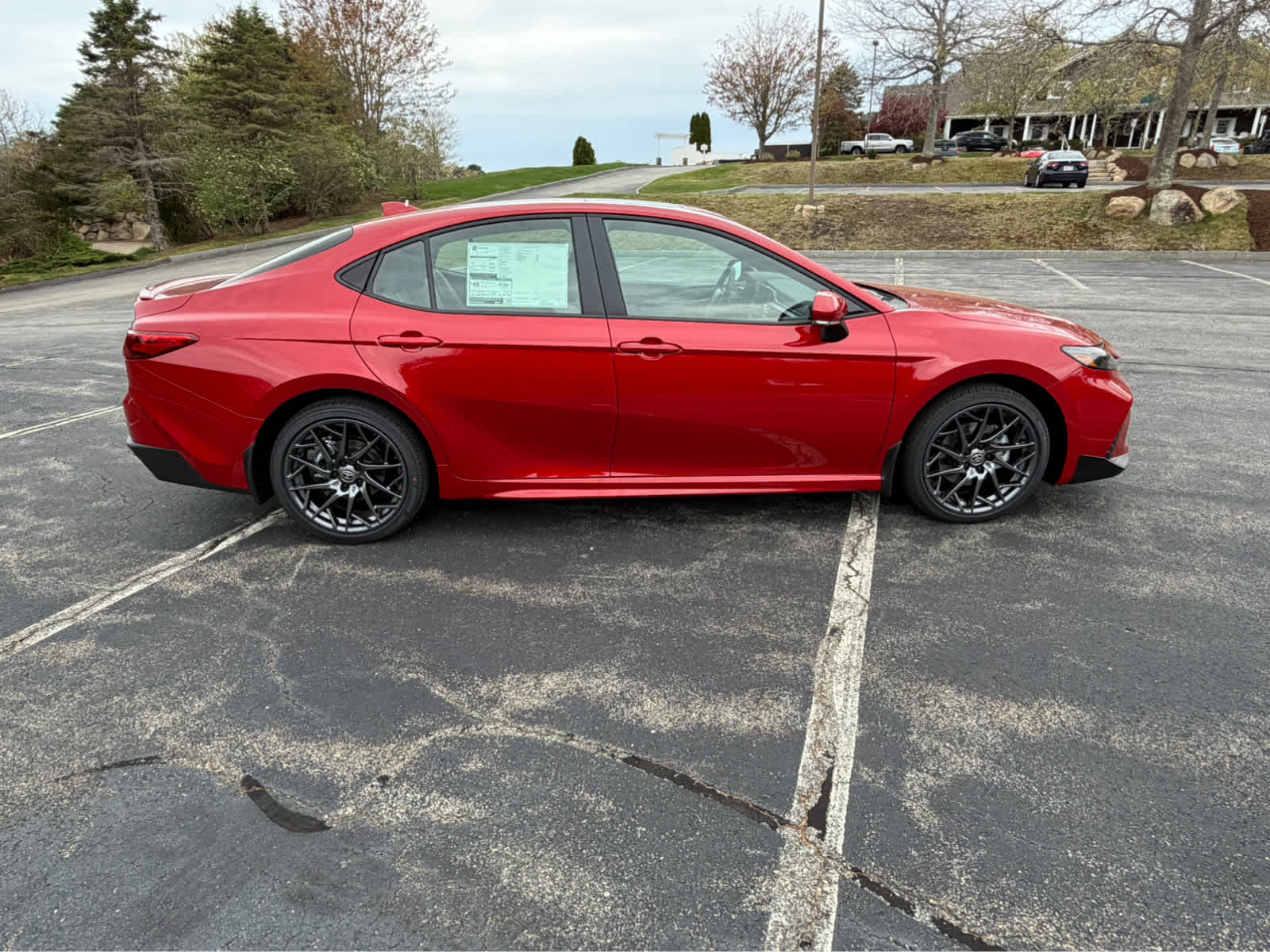2026 Toyota Camry SE AWD