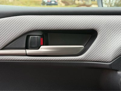 2026 Toyota Camry SE AWD
