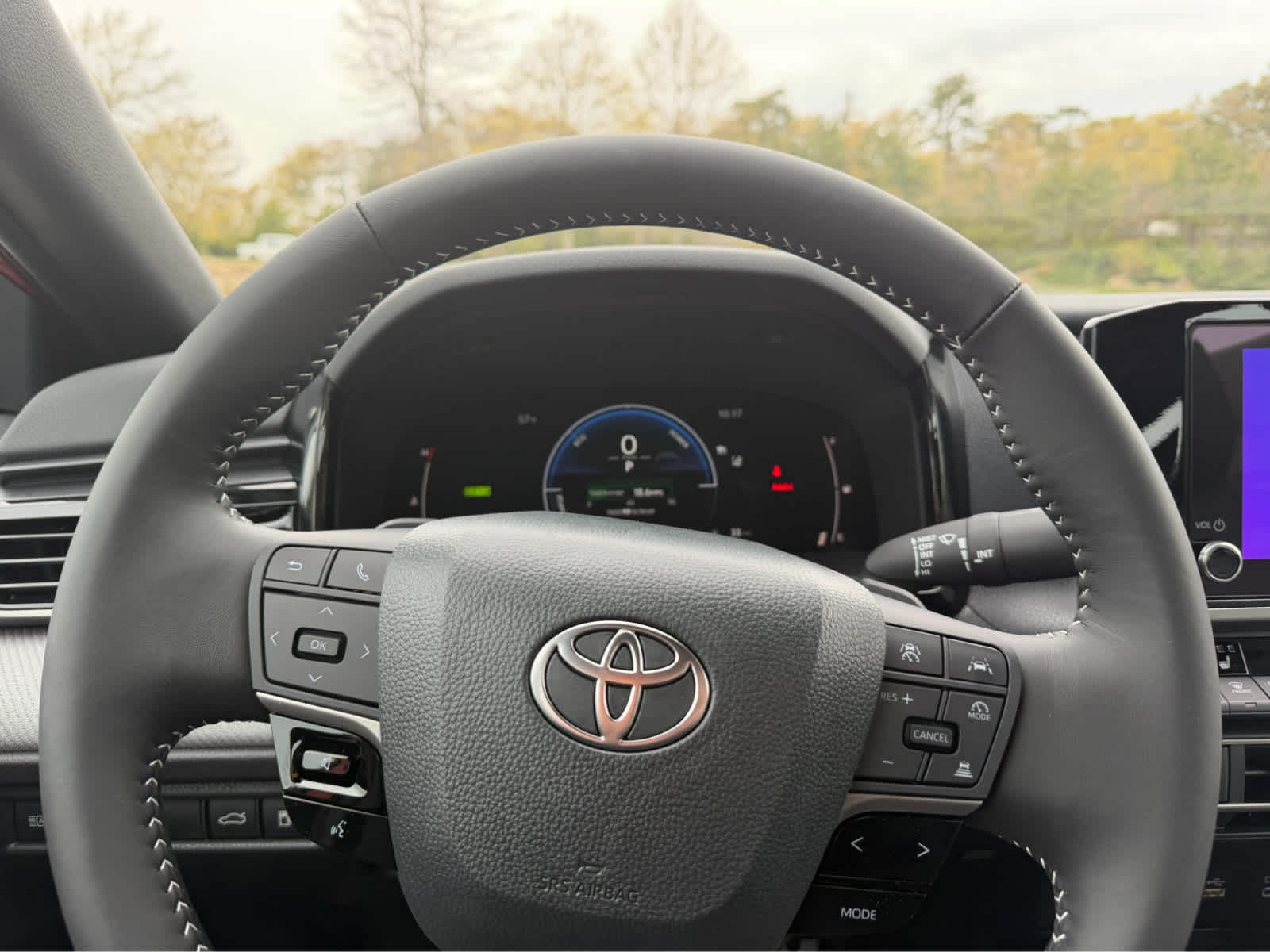 2026 Toyota Camry SE AWD