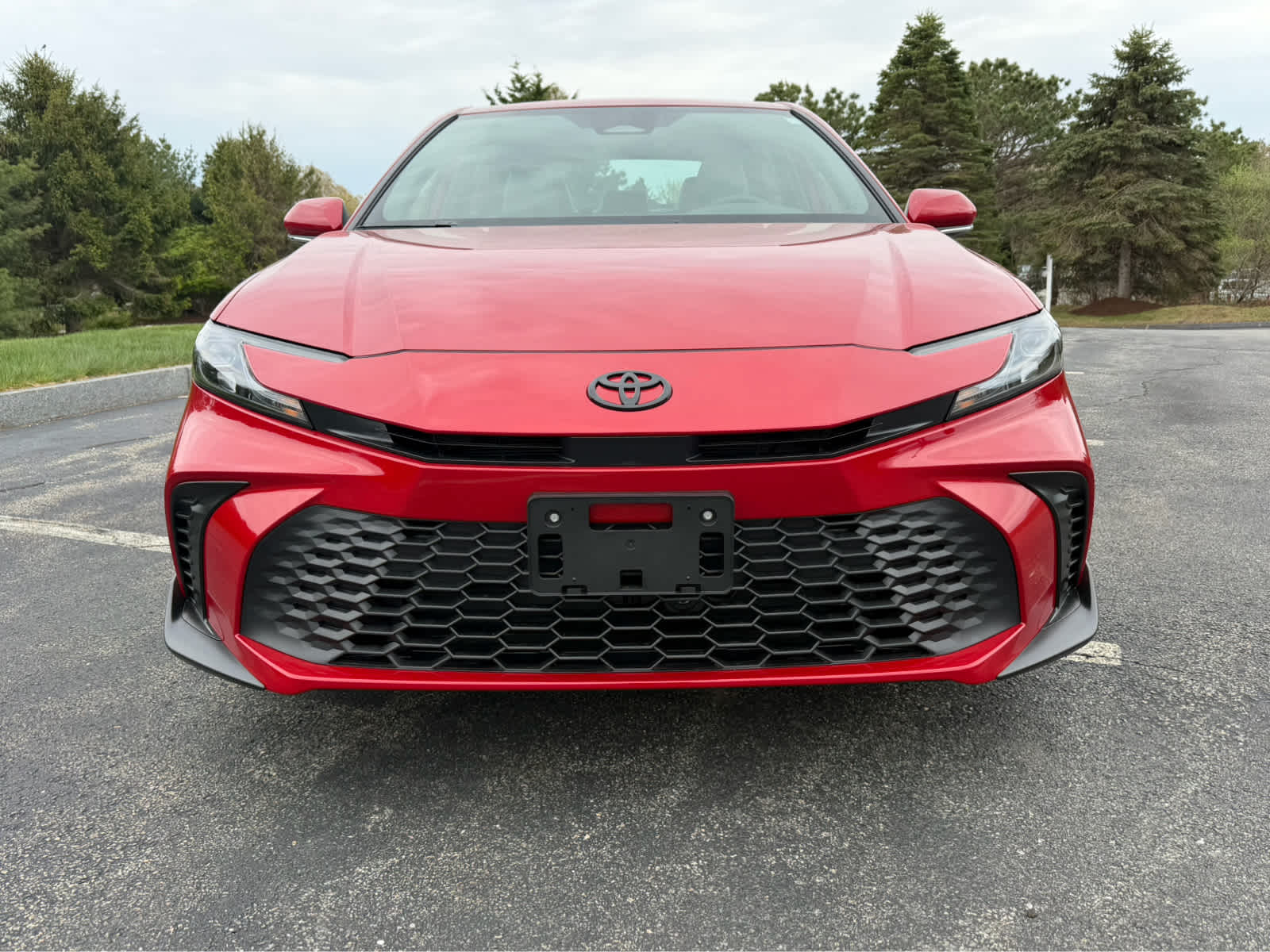 2026 Toyota Camry SE AWD