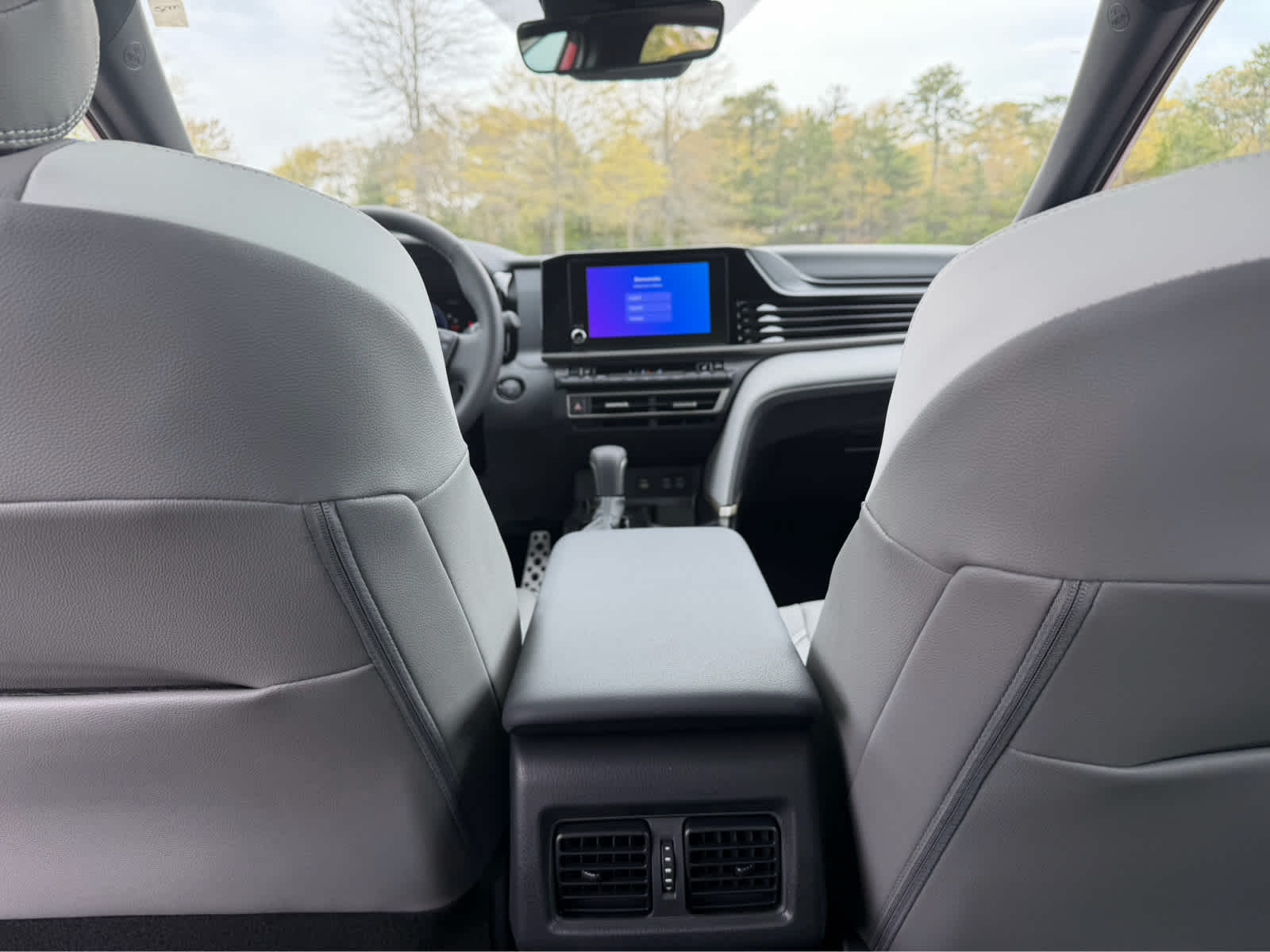 2026 Toyota Camry SE AWD