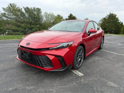2026 Toyota Camry SE AWD