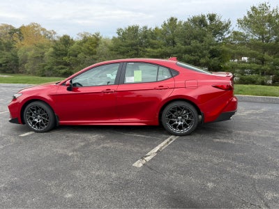 2026 Toyota Camry SE AWD