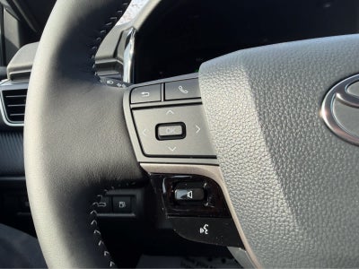 2026 Toyota Camry SE AWD