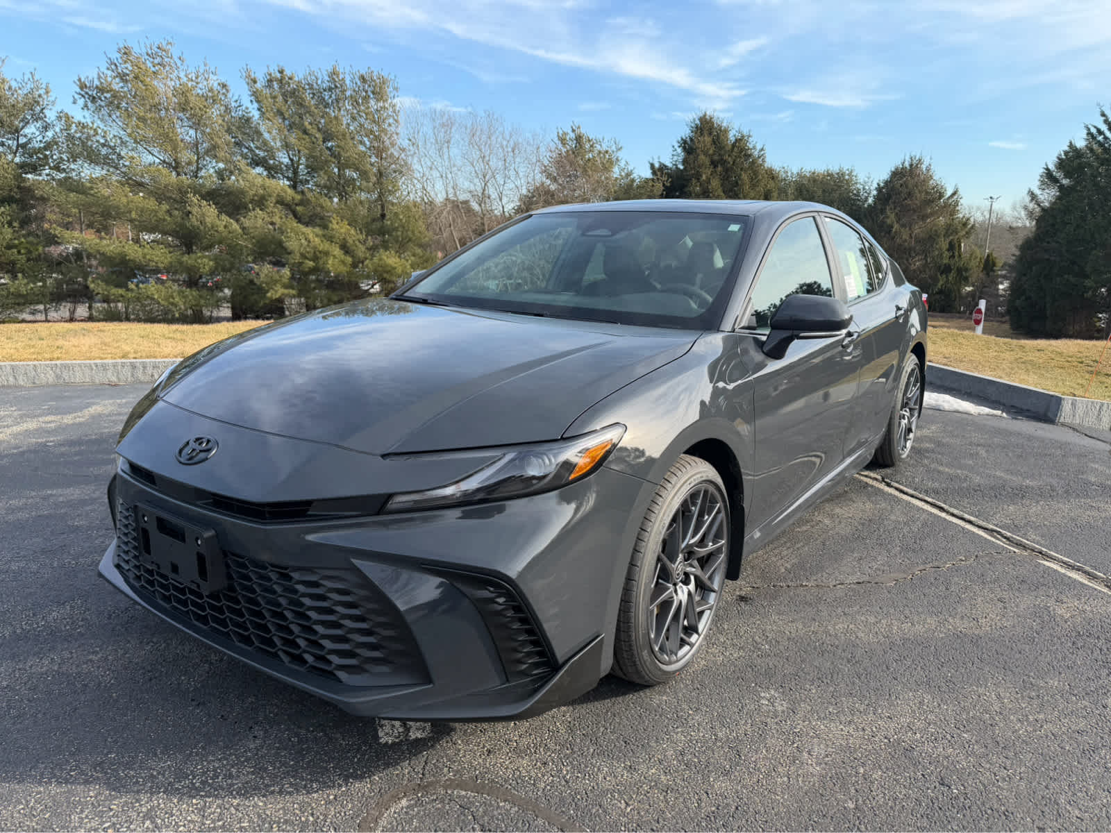 2026 Toyota Camry SE AWD