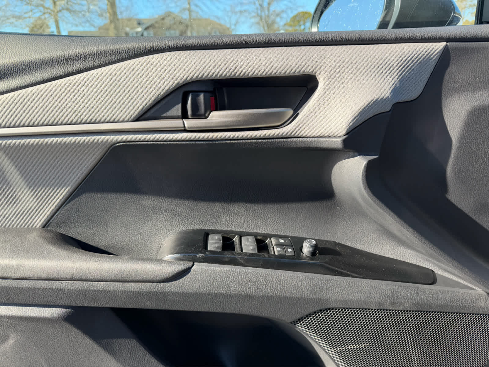 2026 Toyota Camry SE AWD