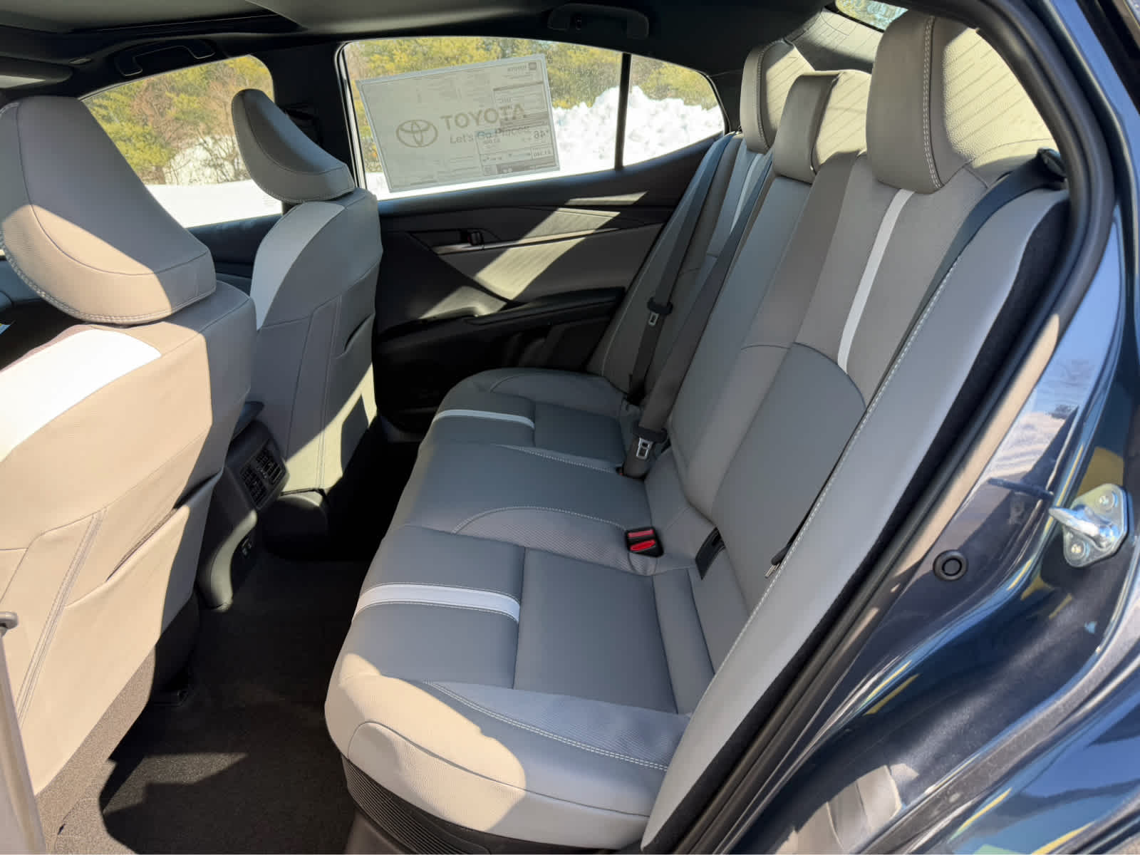 2026 Toyota Camry SE AWD