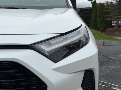 2025 Toyota RAV4 Hybrid SE