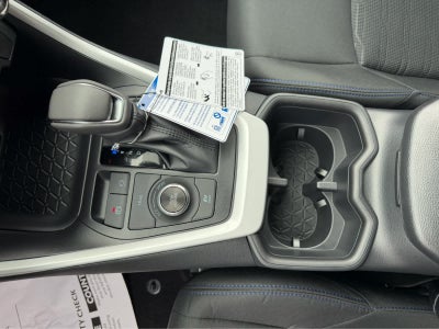 2025 Toyota RAV4 Hybrid SE