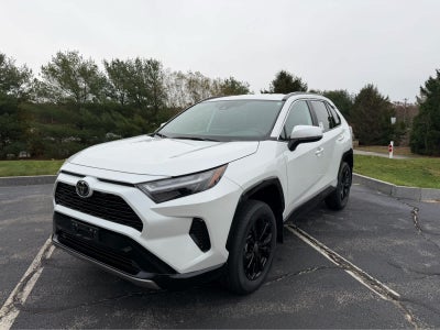 2025 Toyota RAV4 Hybrid SE