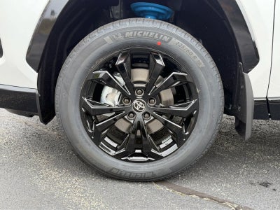 2025 Toyota RAV4 Hybrid SE