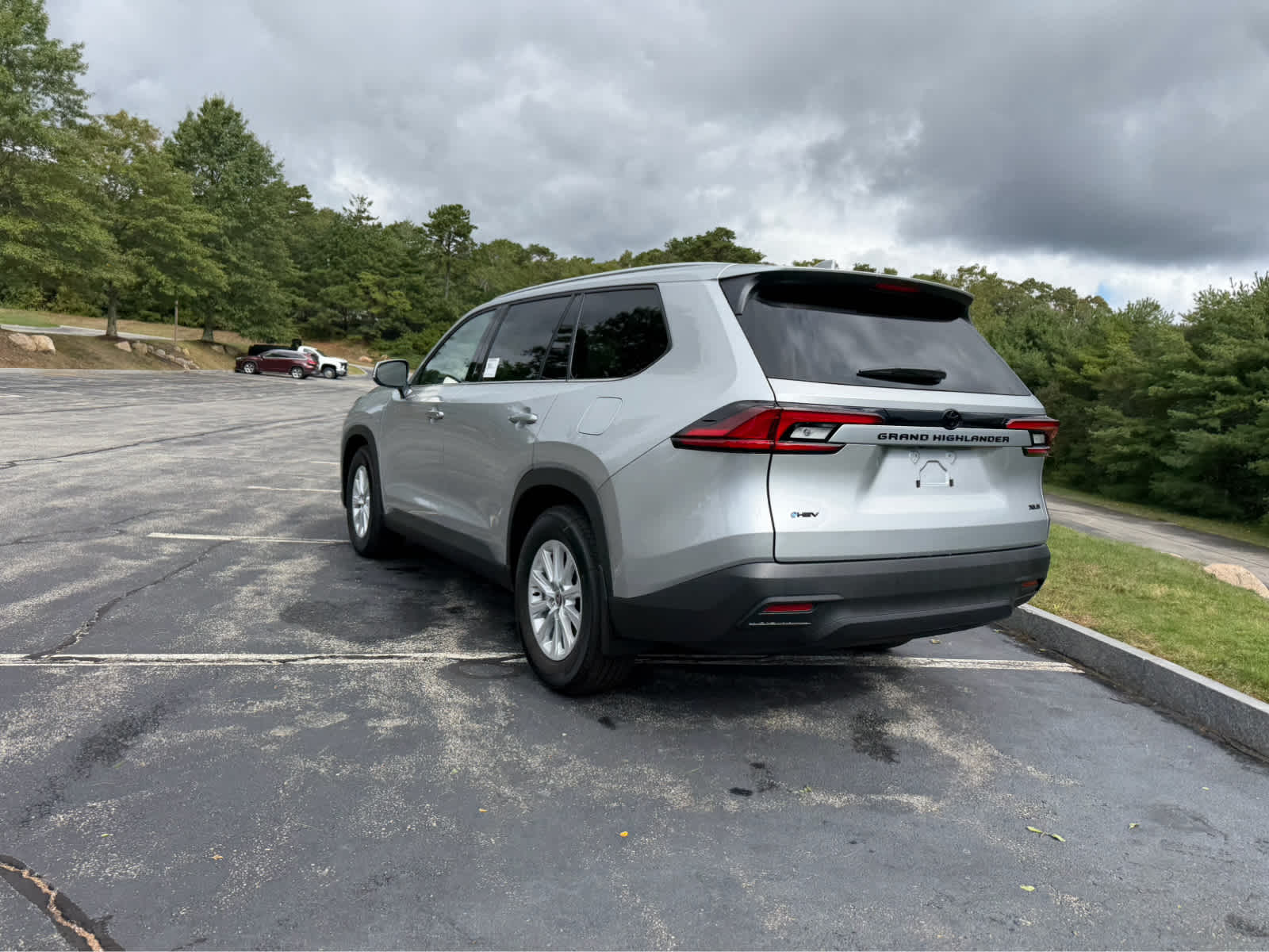 2026 Toyota Grand Highlander Hybrid XLE