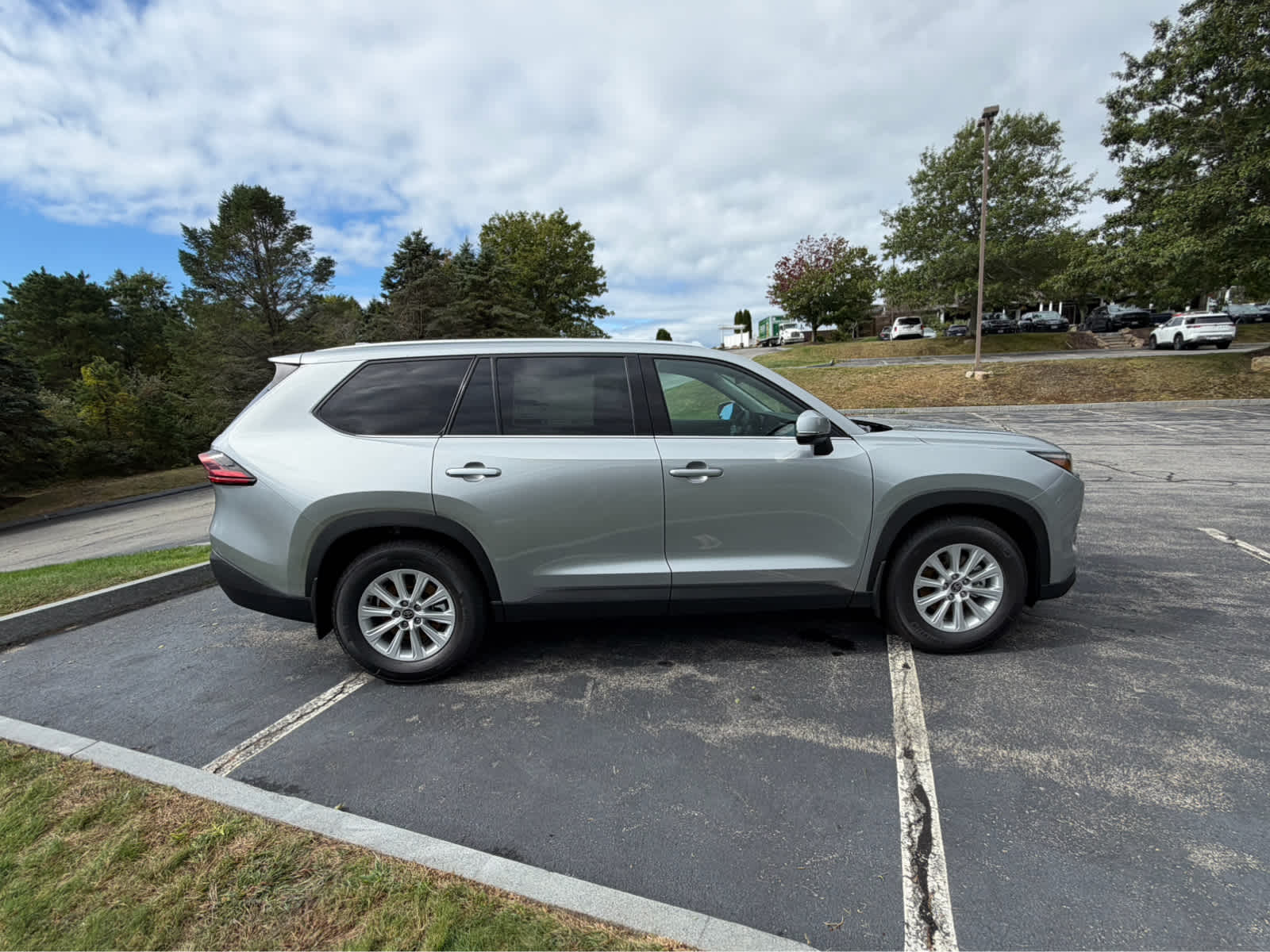 2026 Toyota Grand Highlander Hybrid XLE