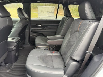 2026 Toyota Grand Highlander Hybrid MAX Platinum