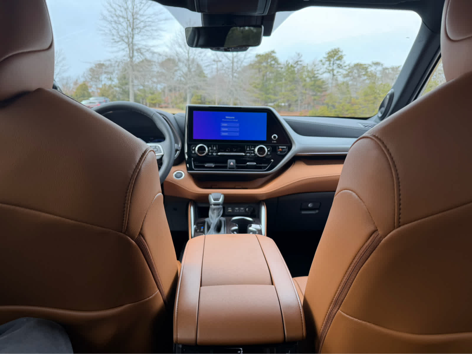 2026 Toyota Highlander Hybrid Platinum