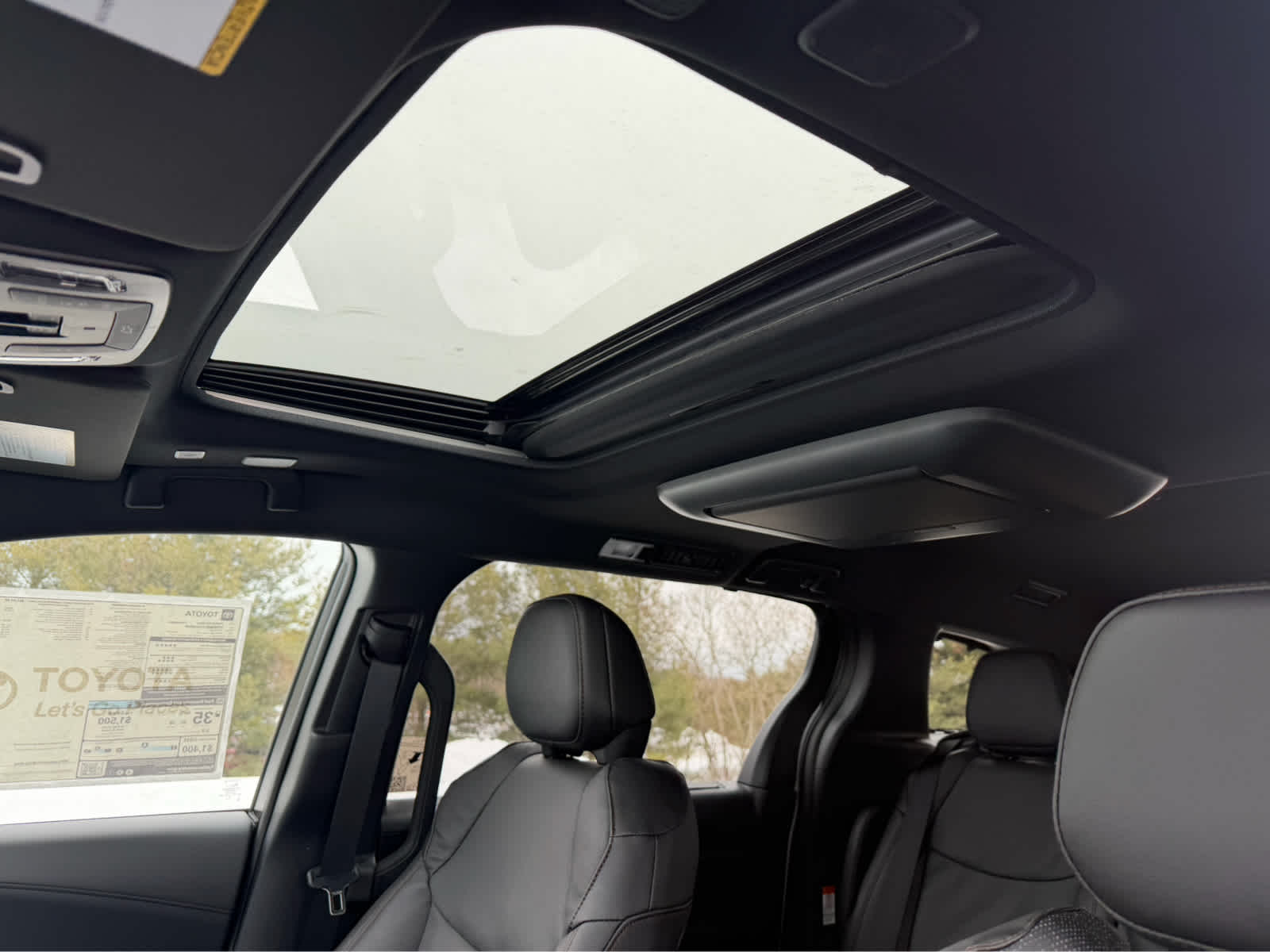 2026 Toyota Sienna Platinum