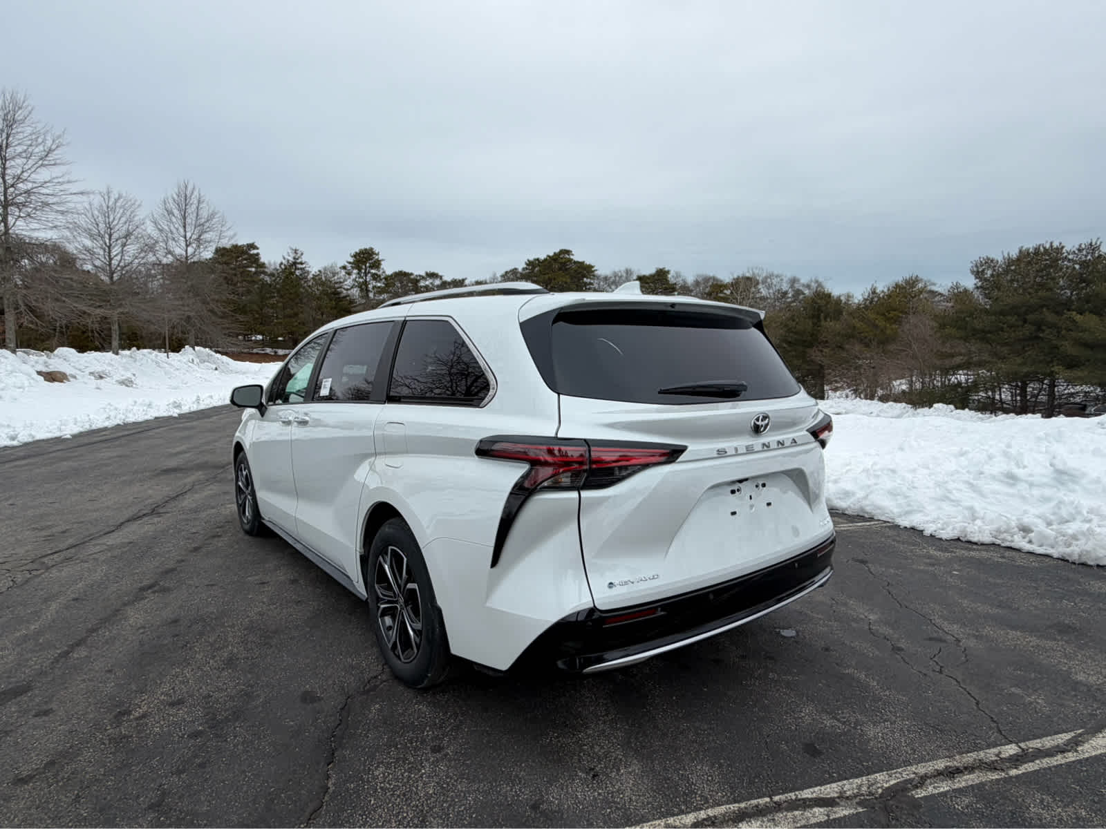 2026 Toyota Sienna Platinum