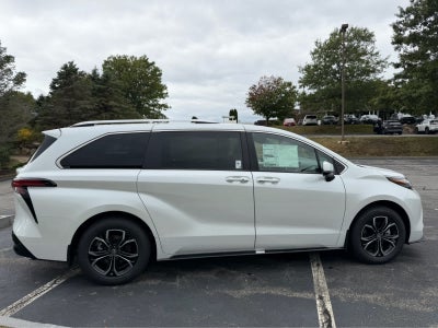 2026 Toyota Sienna Platinum