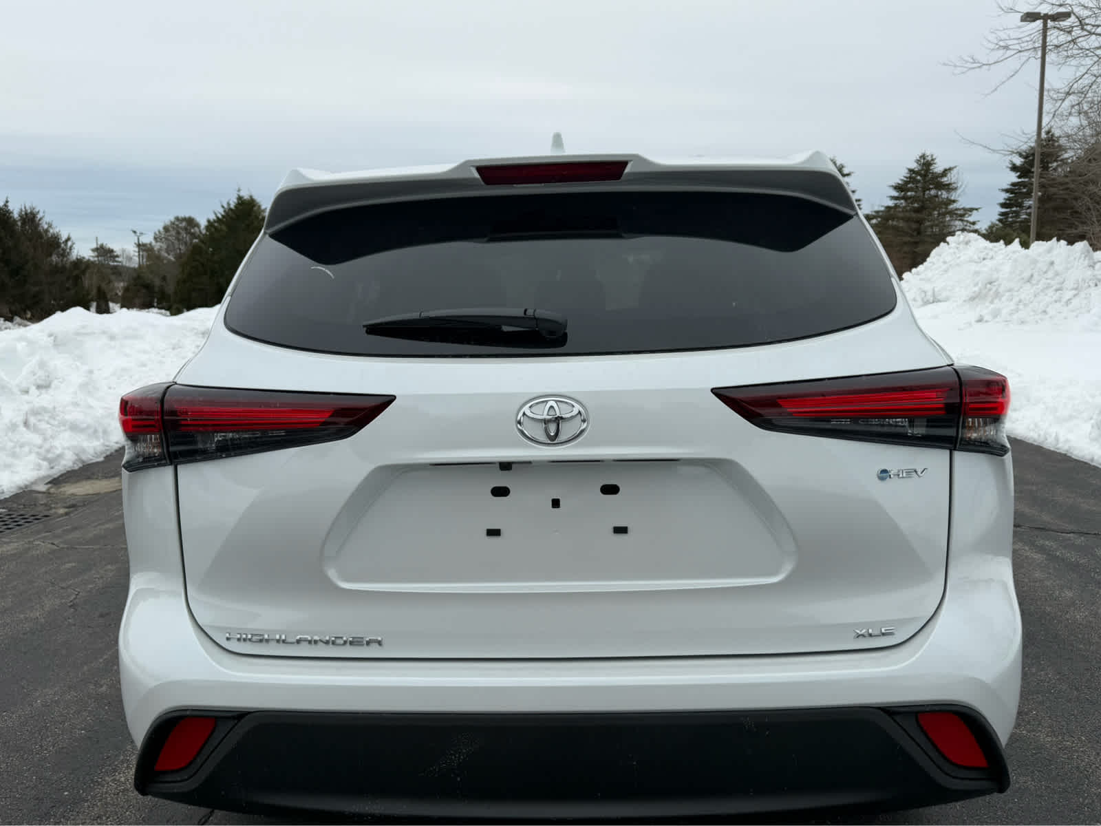 2026 Toyota Highlander Hybrid XLE