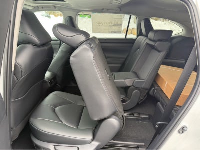 2026 Toyota Highlander Hybrid XLE