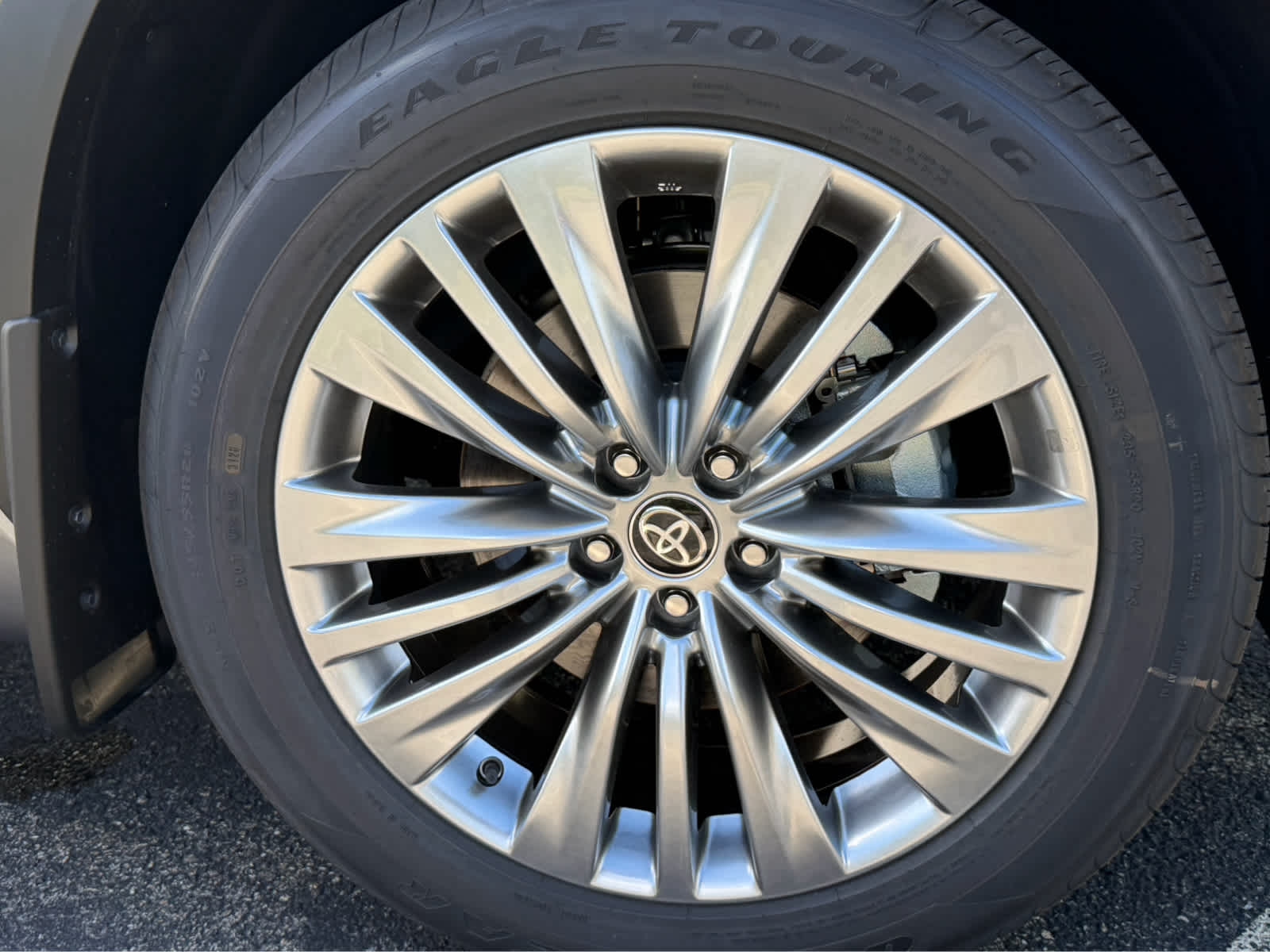 2026 Toyota Highlander Platinum