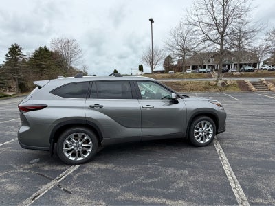 2026 Toyota Highlander Limited