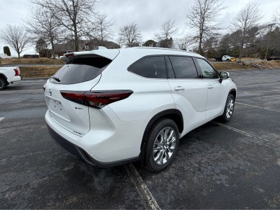2026 Toyota Highlander Hybrid Limited