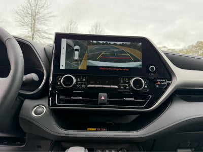 2026 Toyota Highlander Hybrid Limited