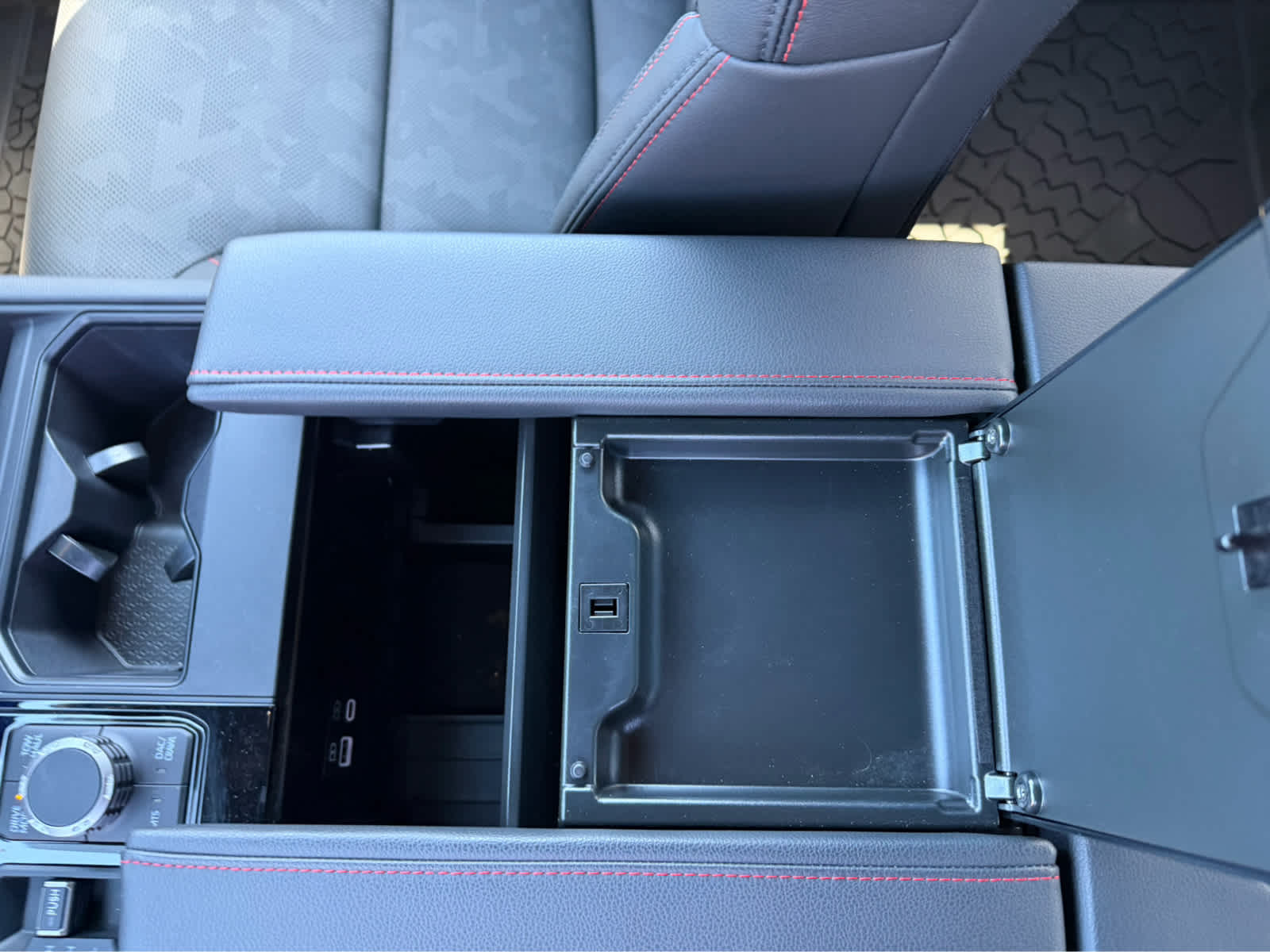 2025 Toyota Tundra i-FORCE MAX Tundra TRD Pro