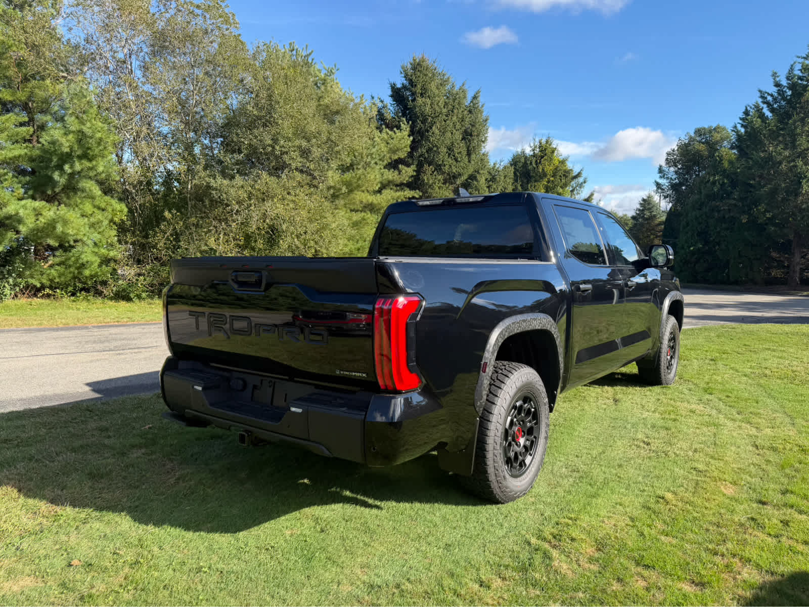 2026 Toyota Tundra i-FORCE MAX Tundra TRD Pro