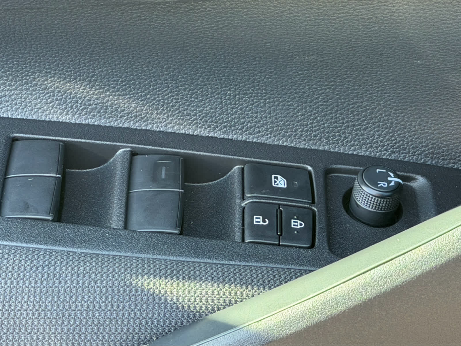 2027 Toyota Corolla SE