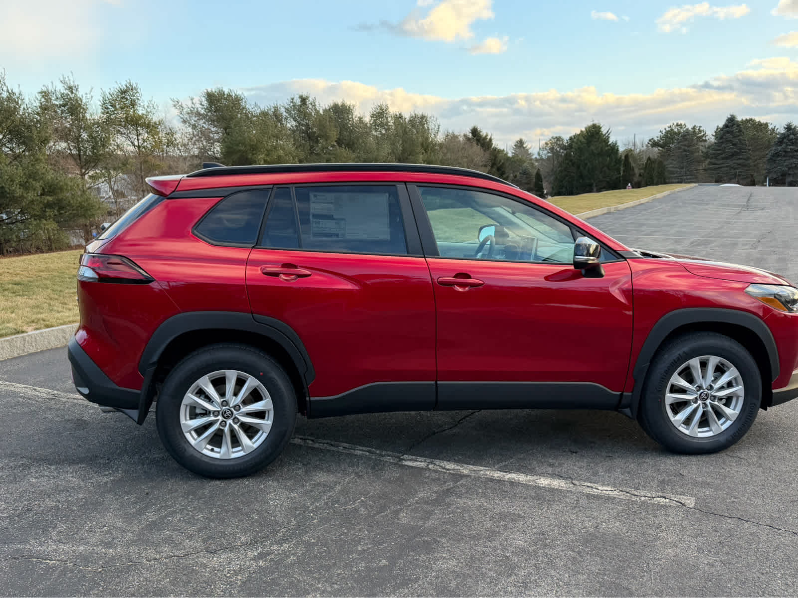 2026 Toyota Corolla Cross LE