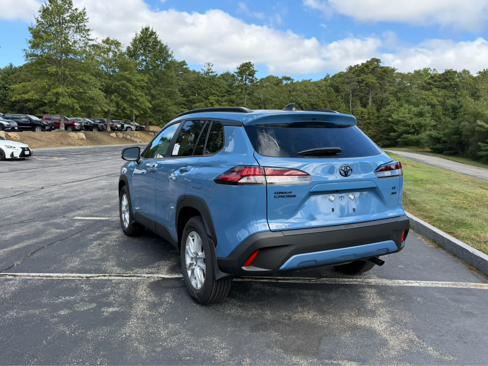 2026 Toyota Corolla Cross LE