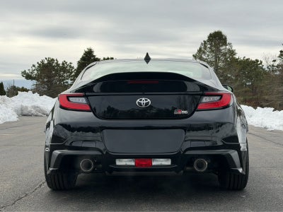 2026 Toyota GR86 Premium MT