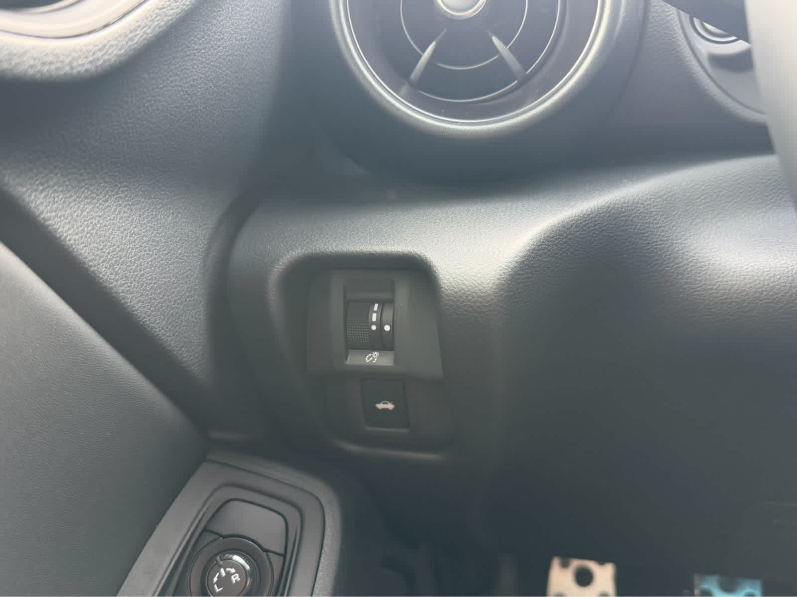 2026 Toyota GR86 Premium MT