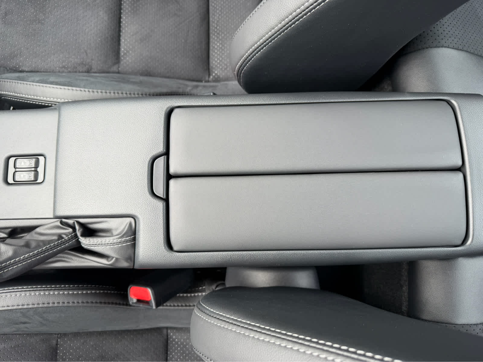 2026 Toyota GR86 Premium MT