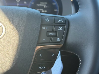 2026 Toyota Toyota Crown Signia Limited