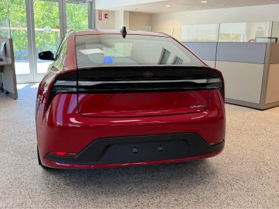 2026 Toyota Prius Plug-in Hybrid SE