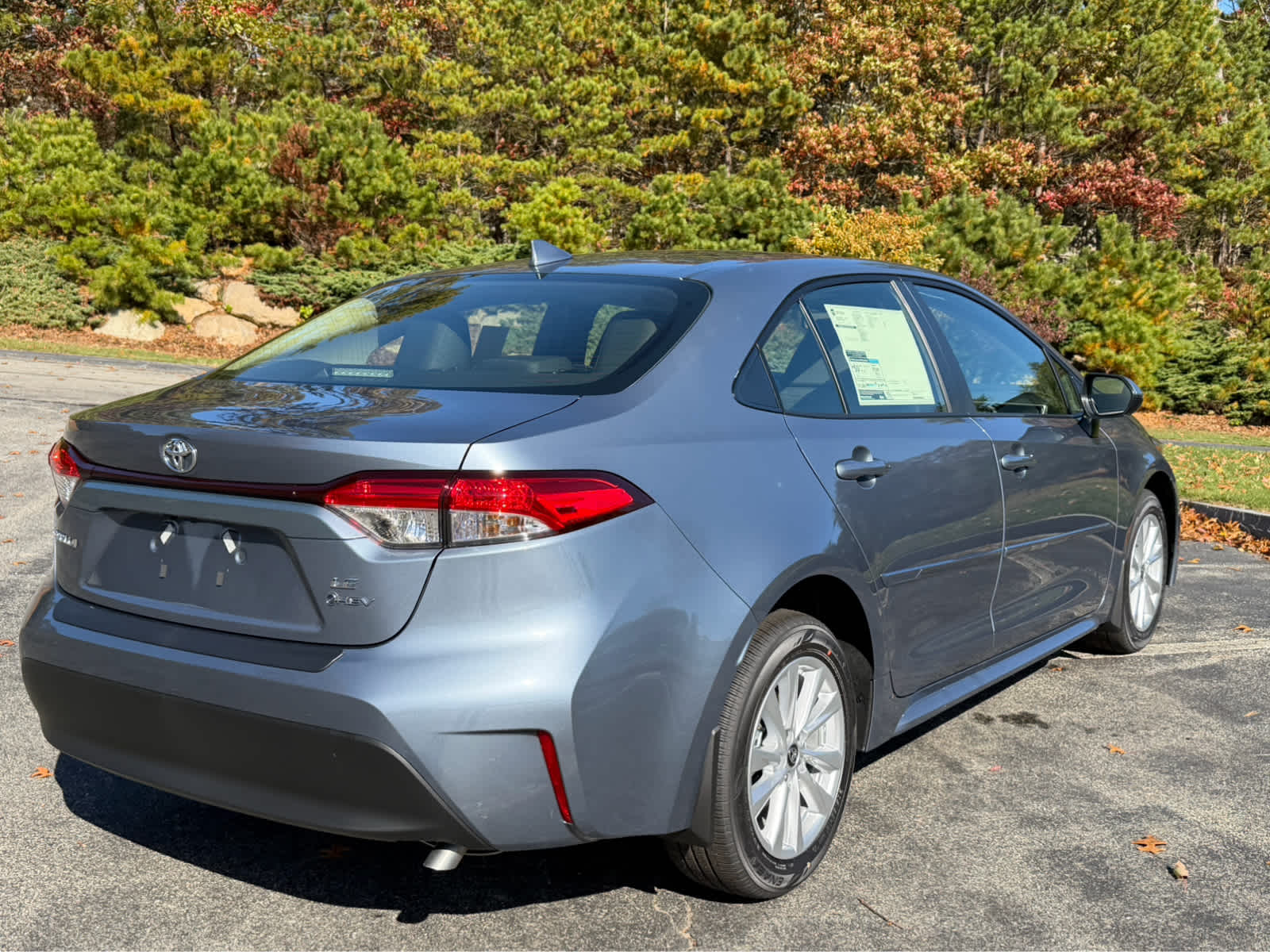 2026 Toyota Corolla Hybrid LE