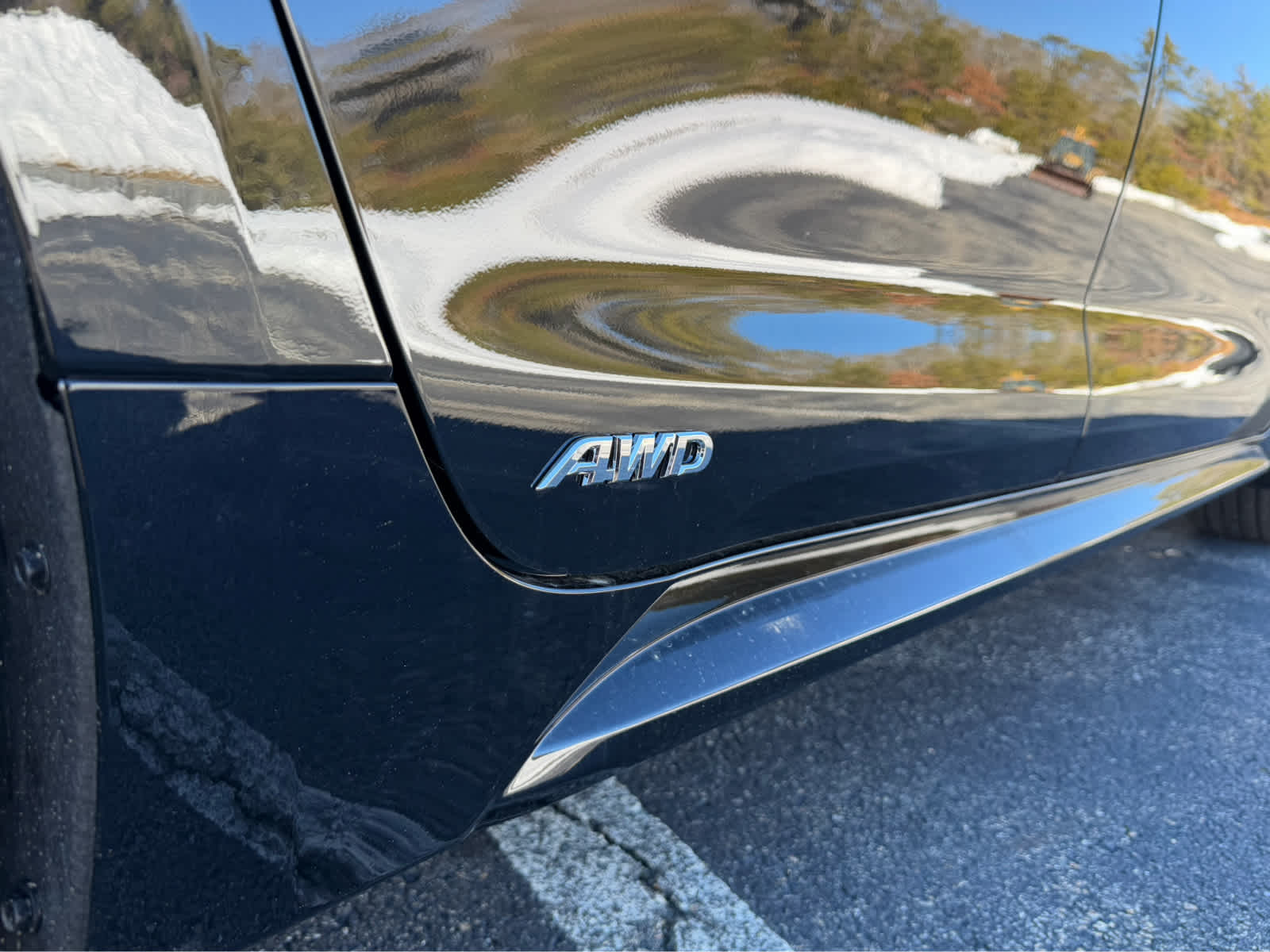 2026 Toyota Corolla Hybrid LE AWD